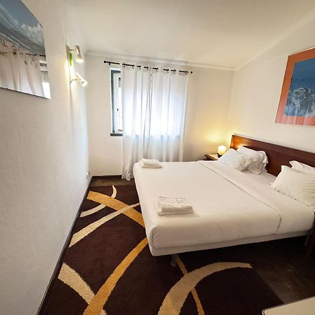 The Pearl - Cascais Guest House - City & Beach Esterno foto